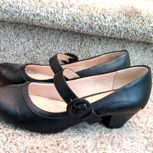 LifeStride Women's Black Pumps